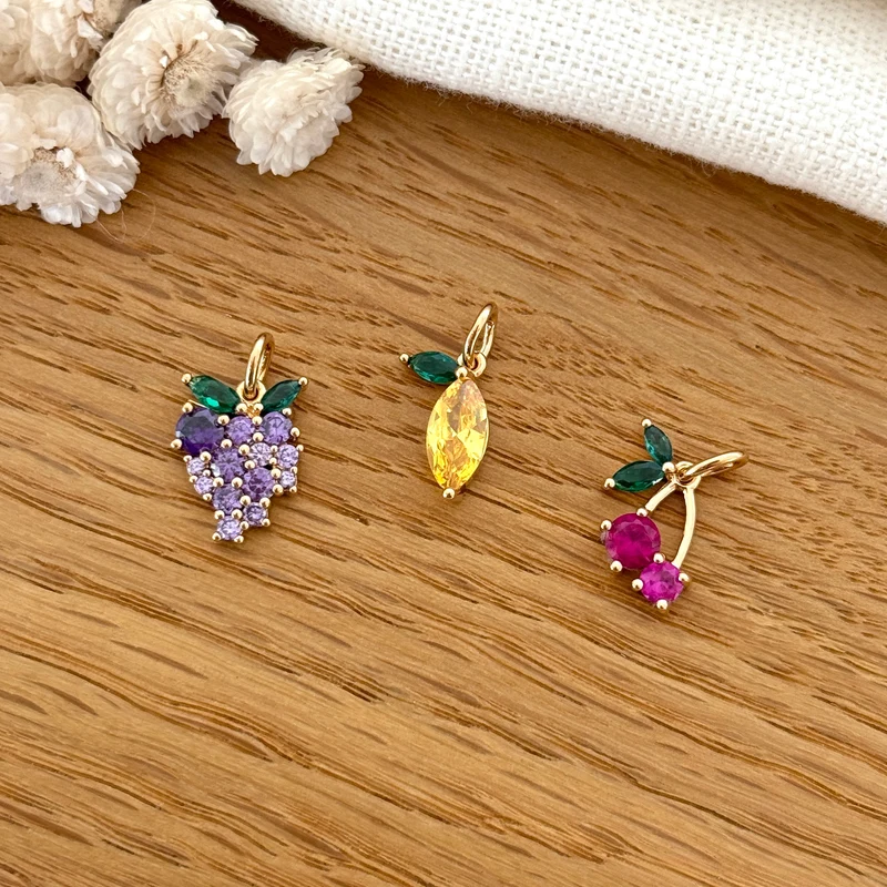 Pendentif "Raisin" plaqué or
