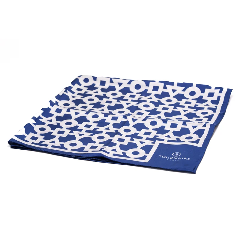 Carré alchimie bleu 90cm en soie