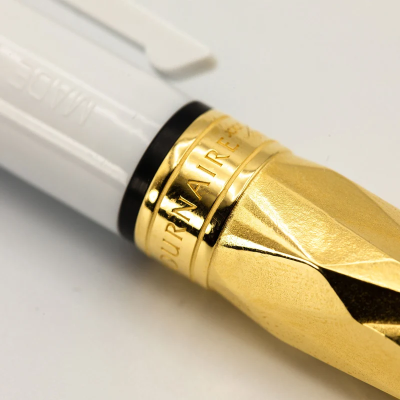 BIC 4 Couleurs "Bic x Orlinski x Tournaire" bronze jaune