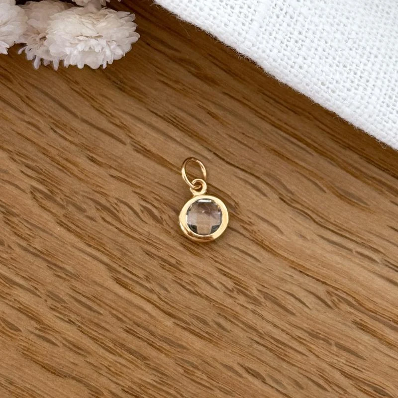 Pendentif "Lee" blanc plaqué or