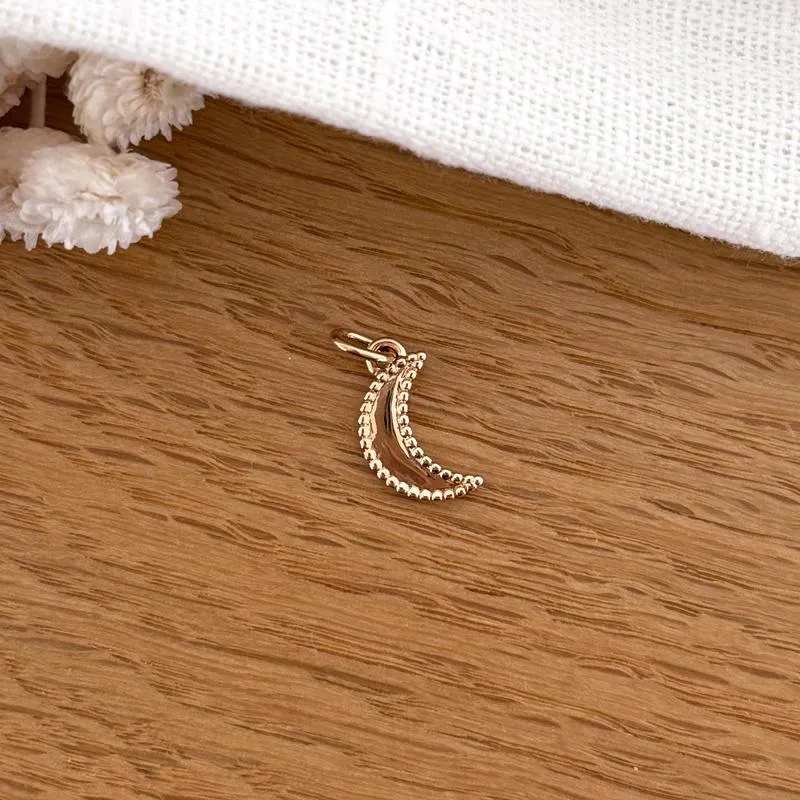 Pendentif "Lunis" plaqué or