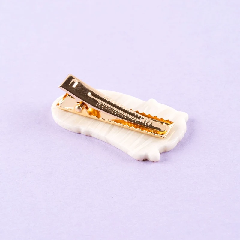 Barrette Chat Persan