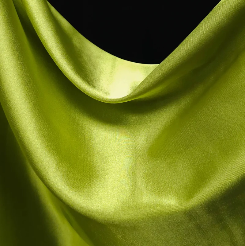 Tissu satin extensible haut de gamme