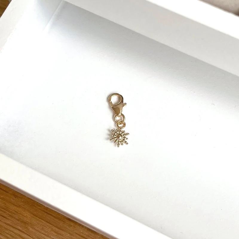 Charm "Soleil" plaqué or