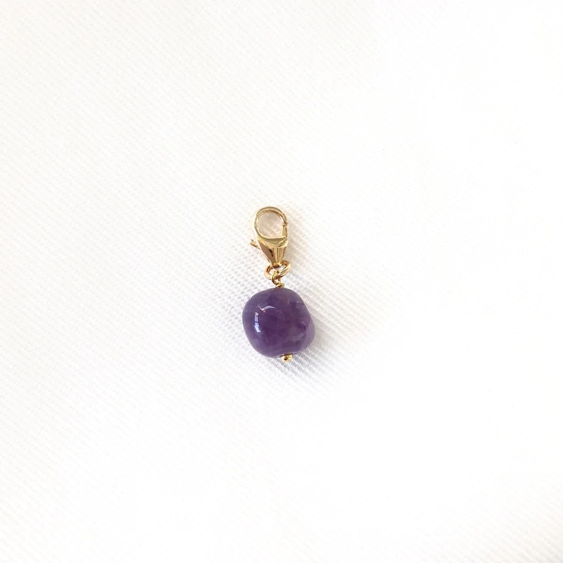 Charm "Améthyste" plaqué or