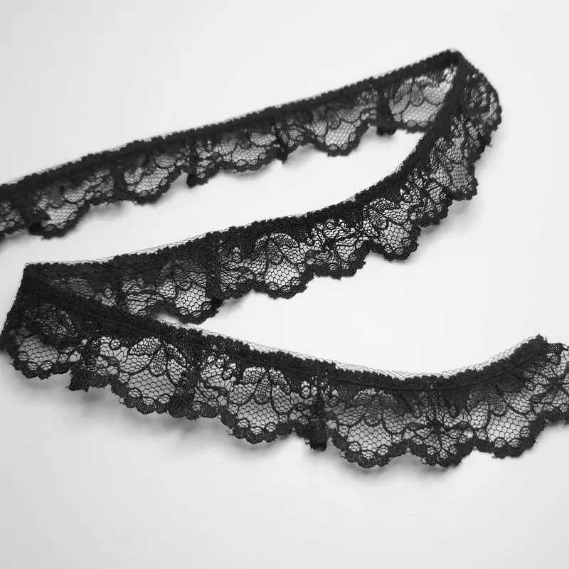 Galon de dentelle Raschel froncé | 24 mm | Noir