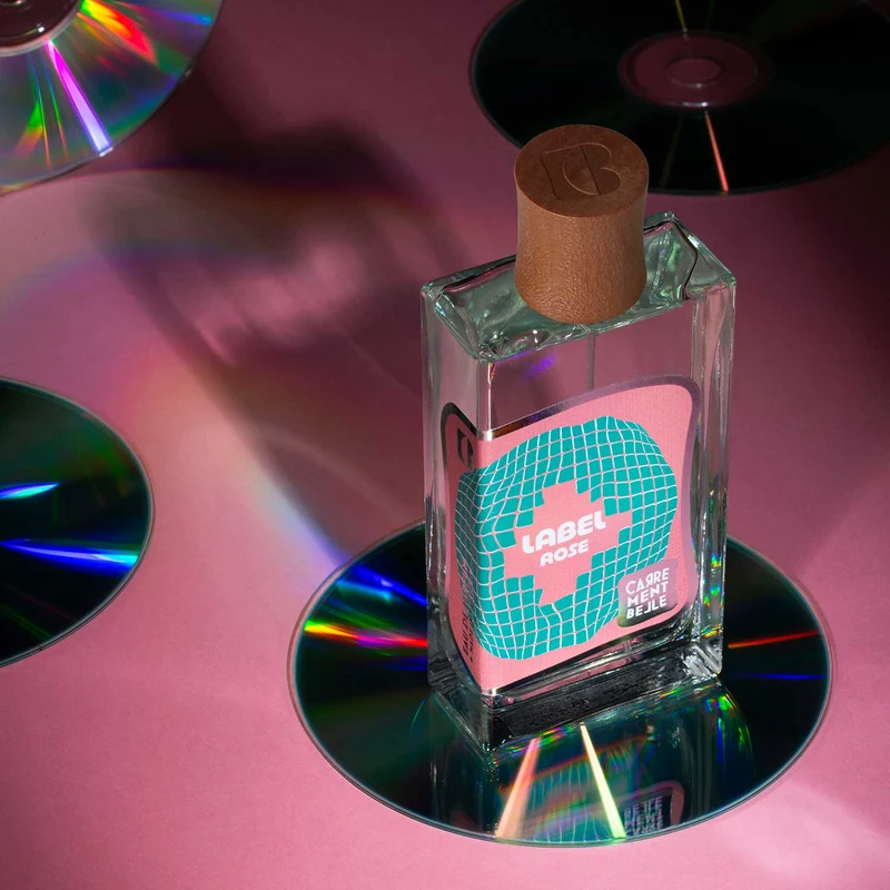 Label Rose Parfum Carrément Belle