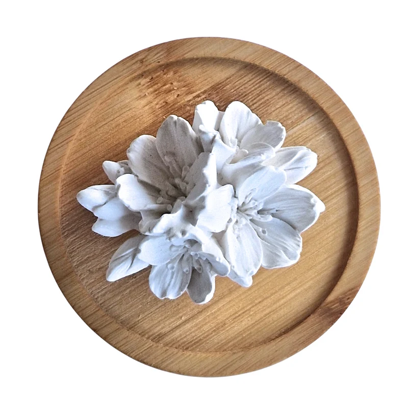 Diffuseur de parfum fleur de cerisier en plâtre céramique artisanale – Diffusion à froid sans flamme