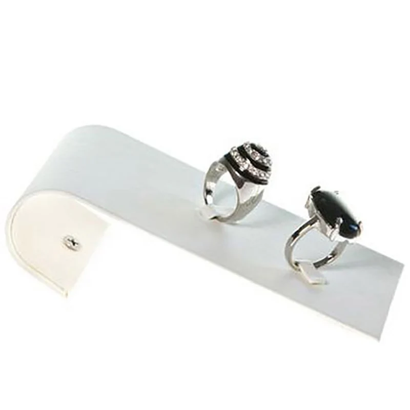 Porte bague et broche Toboggan en simili cuir (2 bagues)