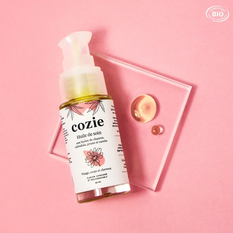 Huile de soin aux huiles de chanvre, calendula, prune et carotte