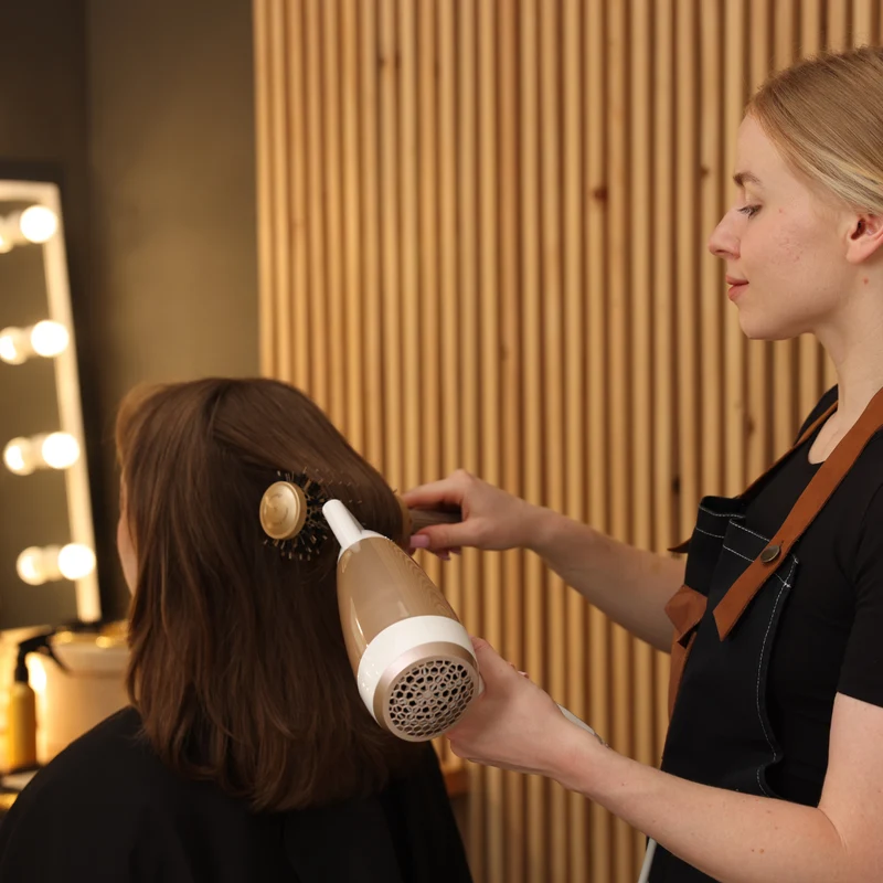 Coupe + brushing