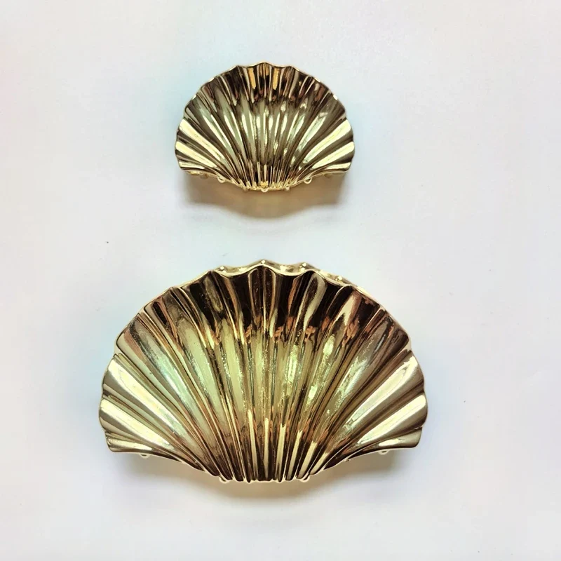 Pince à cheveux – Coquillage Doré