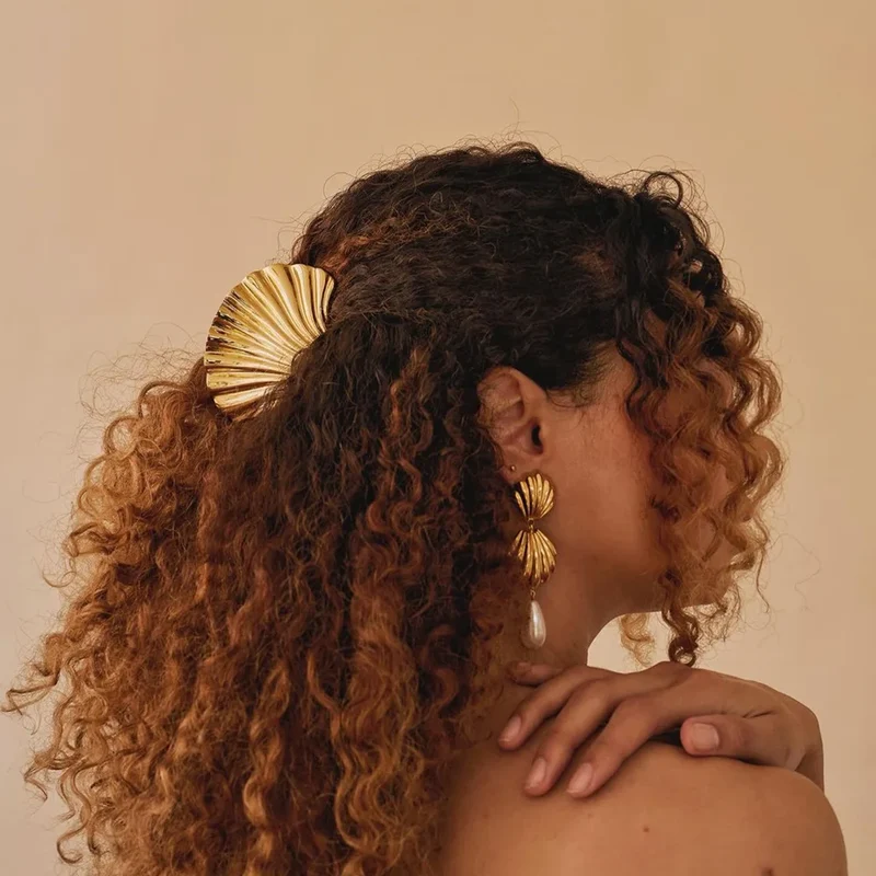 Pince à cheveux – Coquillage Doré