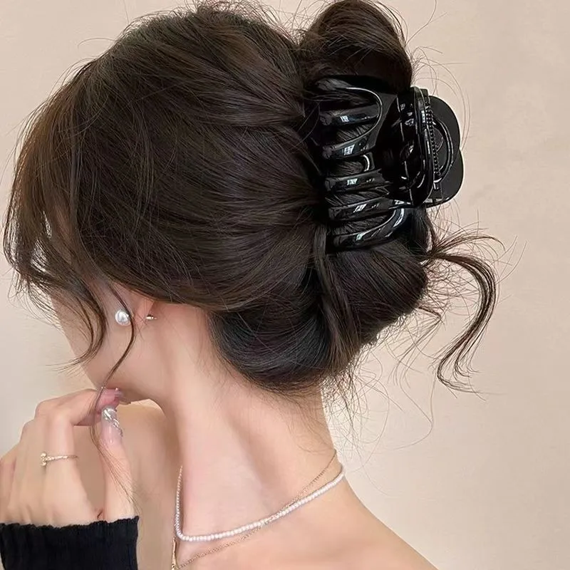 Grande pince à cheveux crabe – Volume Chic