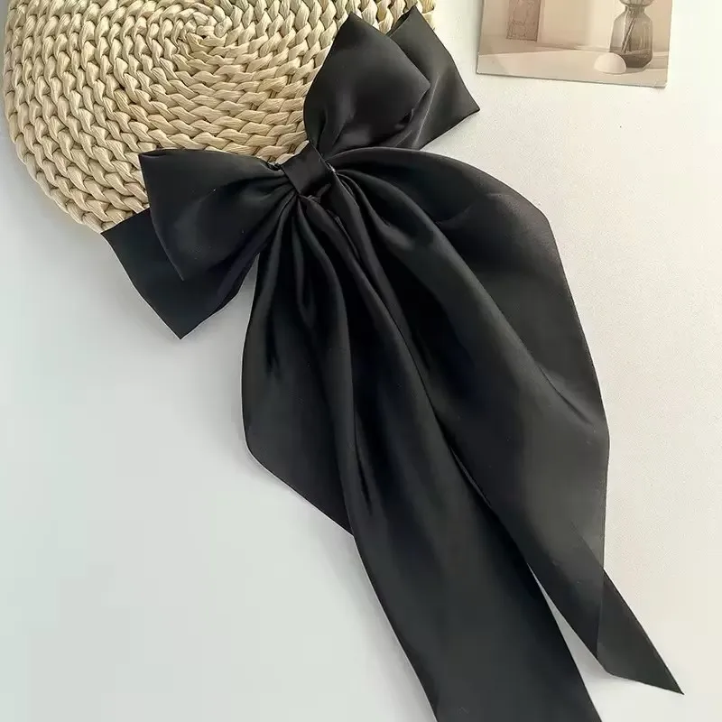 Barrette cheveux - Grand noeud en satin uni