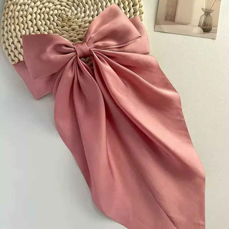 Barrette cheveux - Grand noeud en satin uni