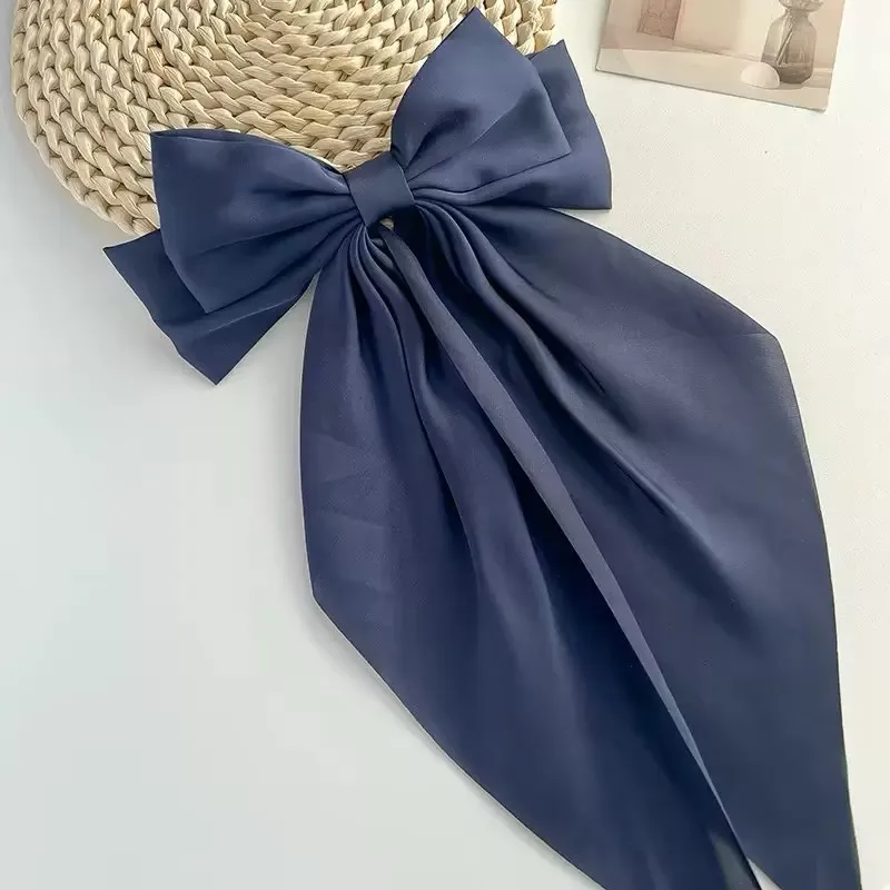 Barrette cheveux - Grand noeud en satin uni