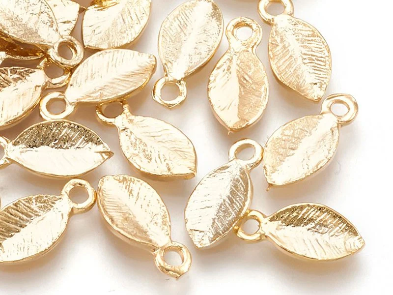 Breloque feuille - doré à l'or fin 18k - 10,5 mm