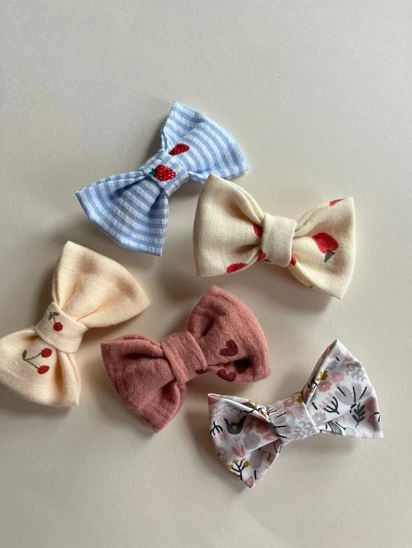 Les barrettes nœud #fraise