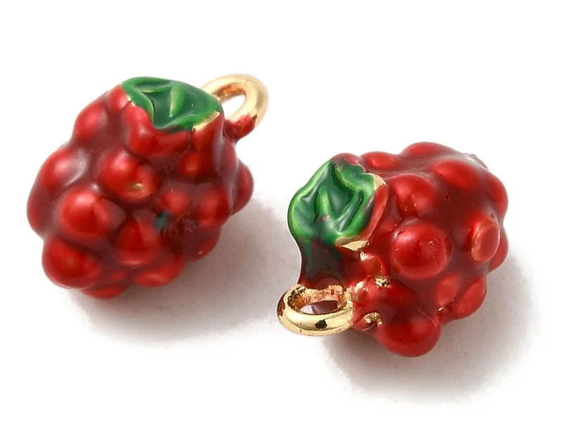 Breloque framboise émaillée en laiton plaqué or 18K