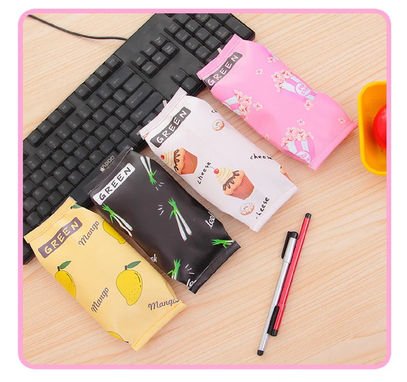 Trousse large "PU" _ !