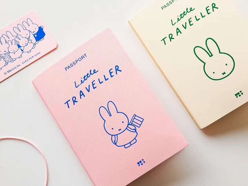 Carte Passeport Little Traveller - Miffy rose - Zero per Zero