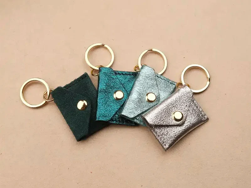 Porte-clés Mini Enveloppe en cuir - Vert sapin