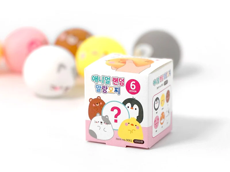 Figurine squishy mochi animal surprise