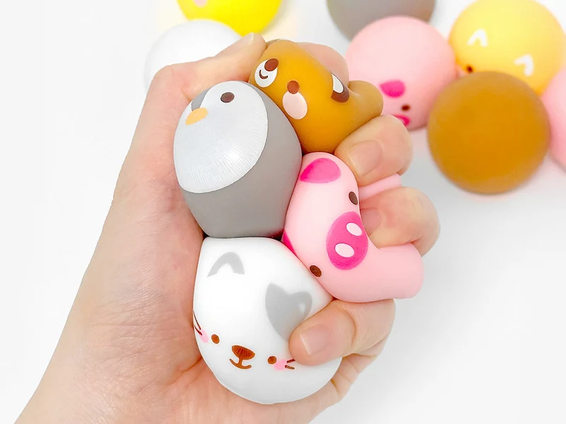 Figurine squishy mochi animal surprise