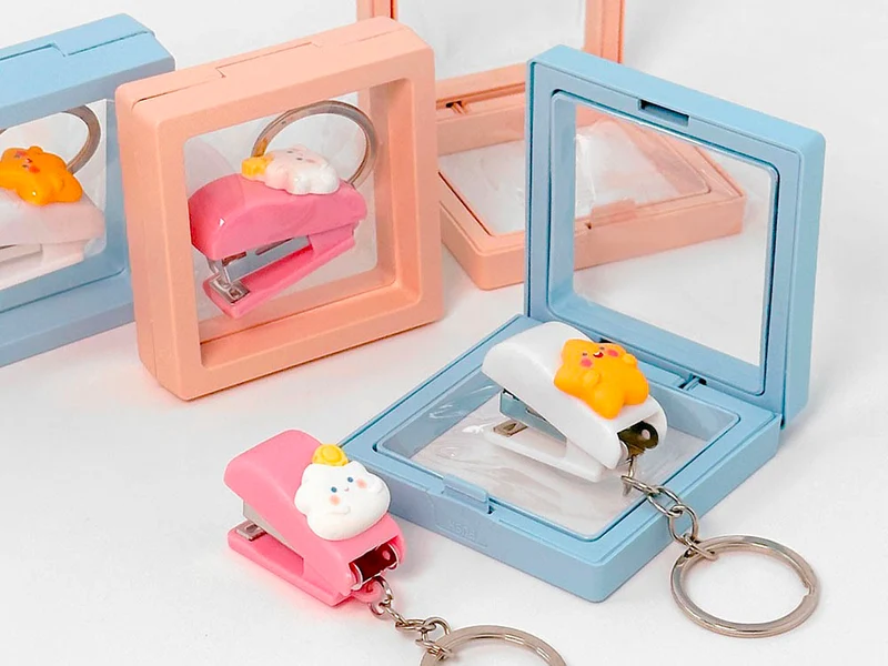 Porte-clés mini agrafeuse nuage