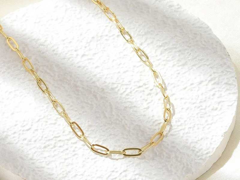Collier chaîne trombone 44,5 cm - laiton doré à l’or fin
