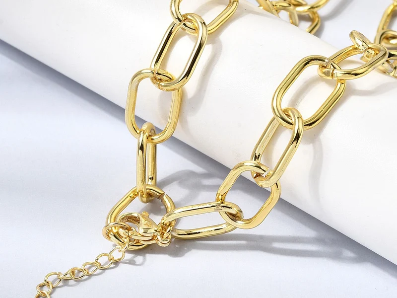 Collier chaîne câble 44 cm - laiton doré à l’or fin