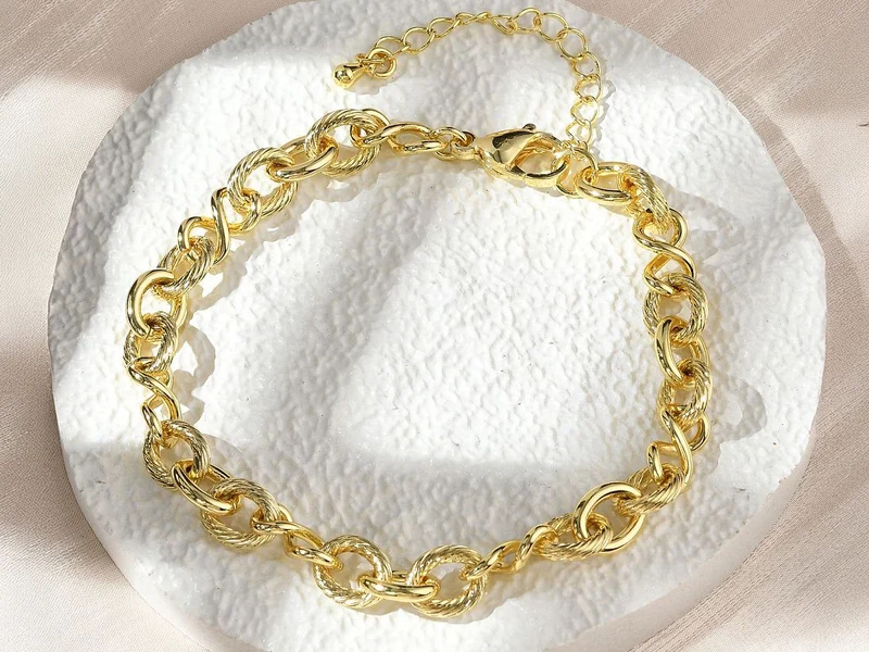 Bracelet chaîne maillons infini 20,6 cm - laiton doré à l’or fin