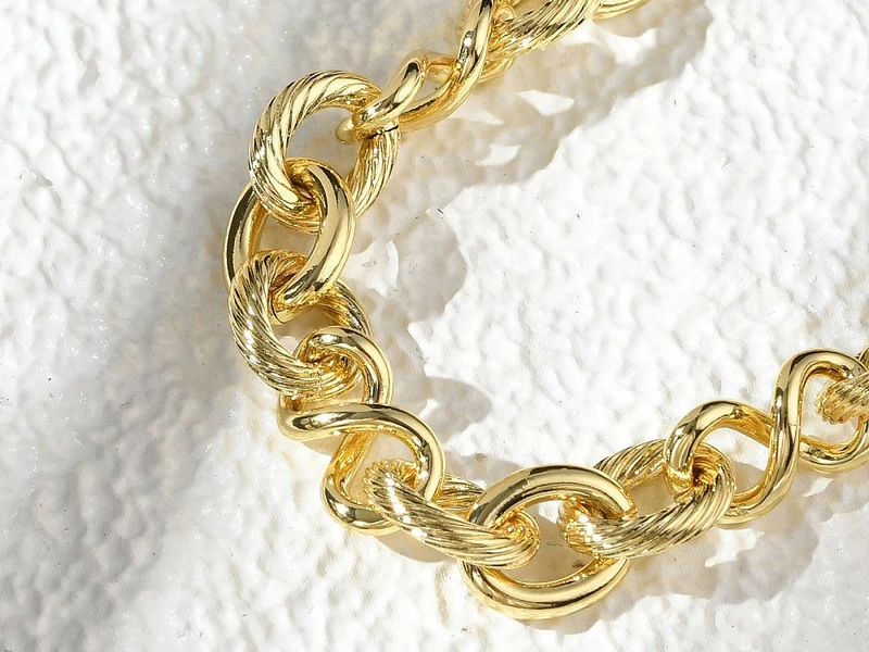 Bracelet chaîne maillons infini 20,6 cm - laiton doré à l’or fin