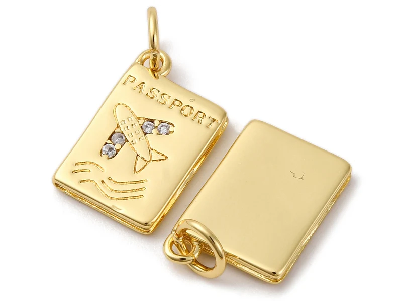 Breloque passeport strass - laiton doré à l’or fin
