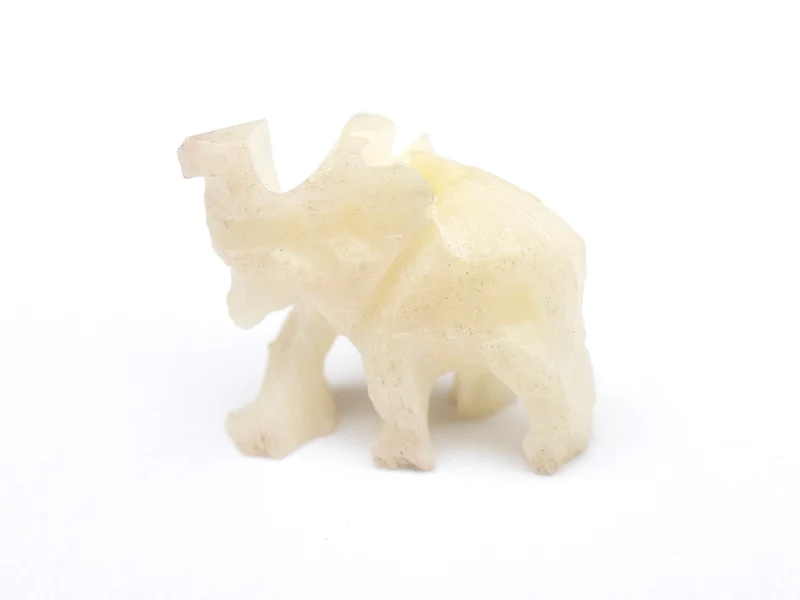 Petit éléphant miniature