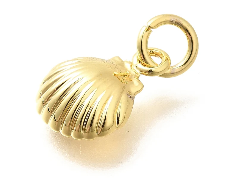 Breloque coquillage conque - laiton doré à l’or fin