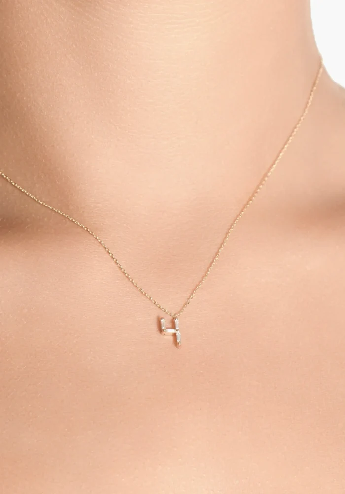 Collier Numéro 4