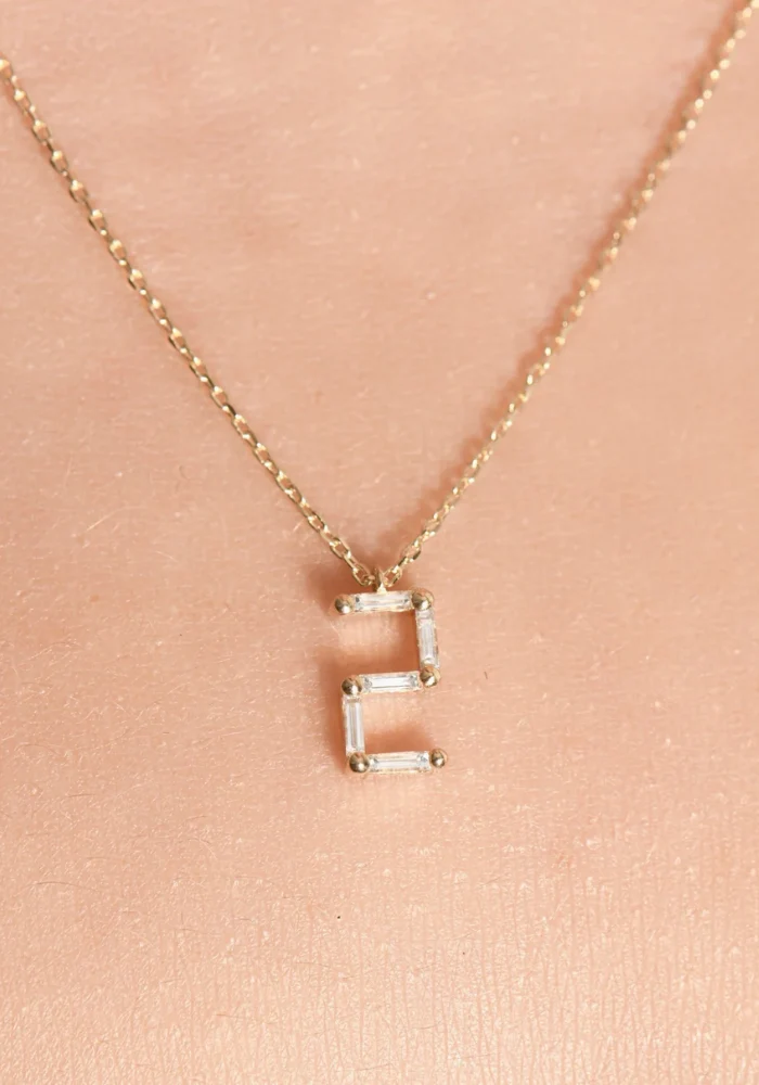 Collier Numéro 2