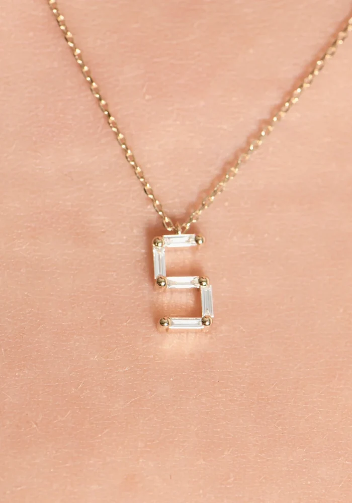 Collier Numéro 5