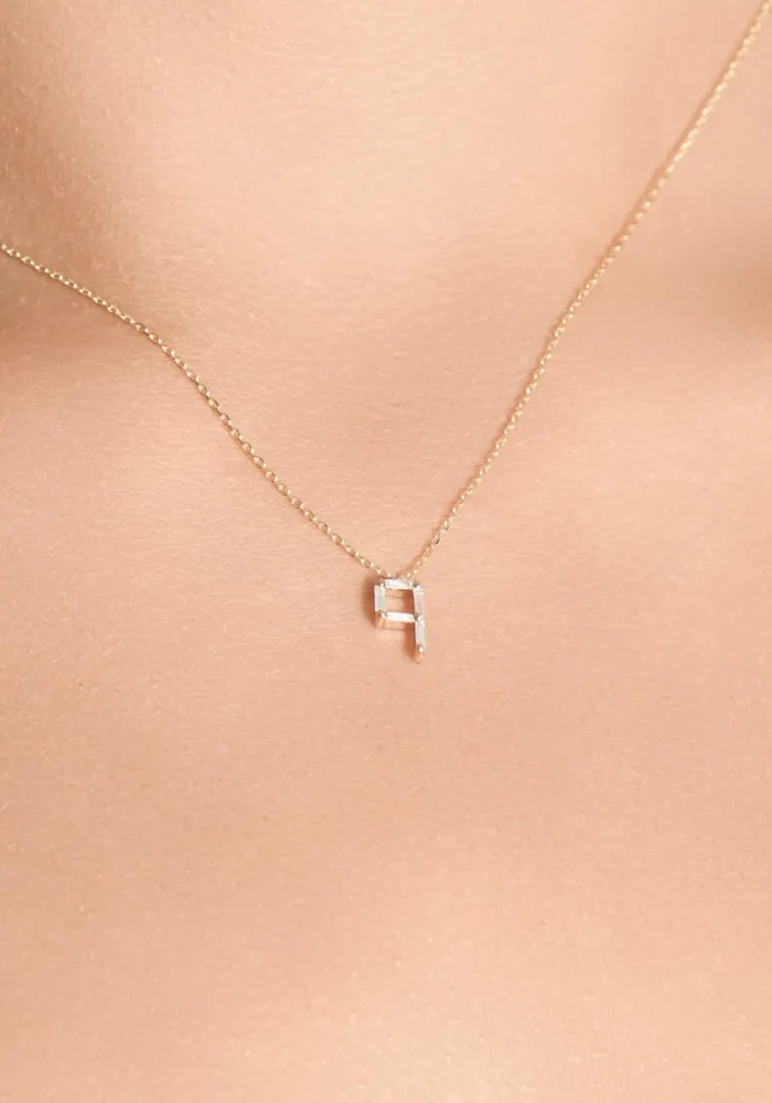 Collier Numéro 9