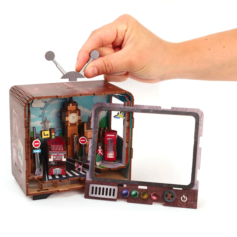 Maquette 3D Bois - Tv Londres - Graine Créative