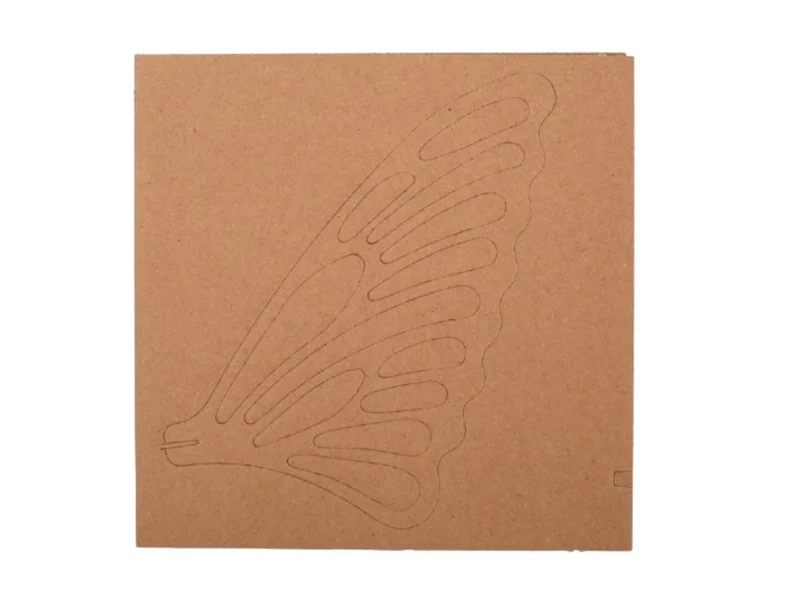 Maquette en carton 3D - Papillon