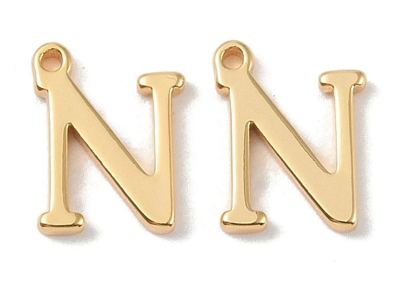 Breloque lettre N en laiton plaqué or 18 K