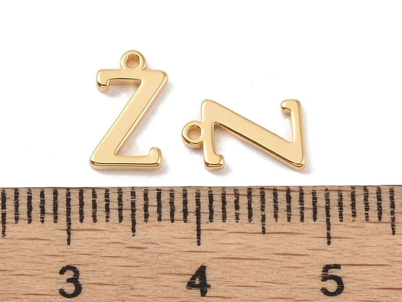 Breloque lettre Z en laiton plaqué or 18 K