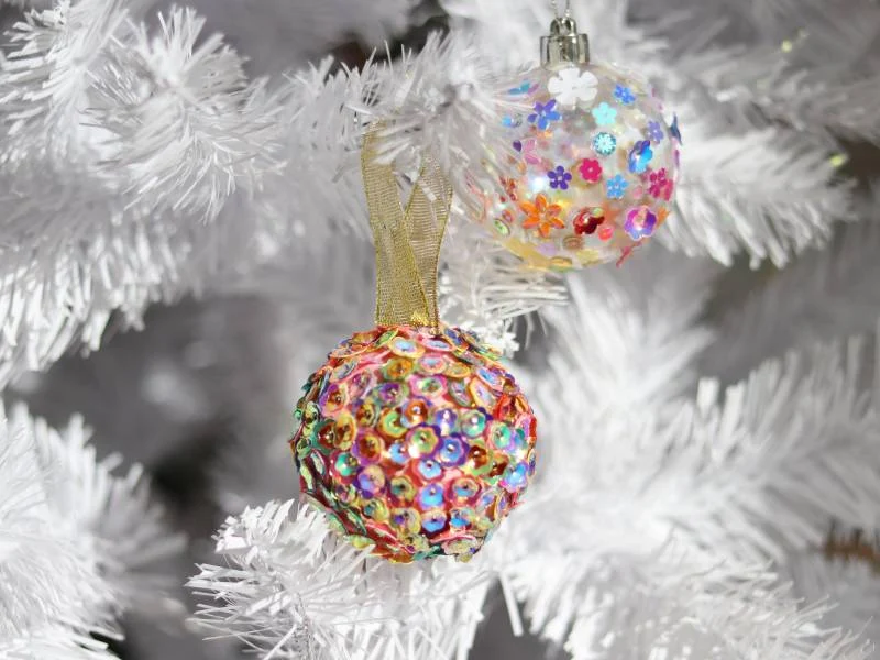 Pot de 1000 sequins fleurs multicolores