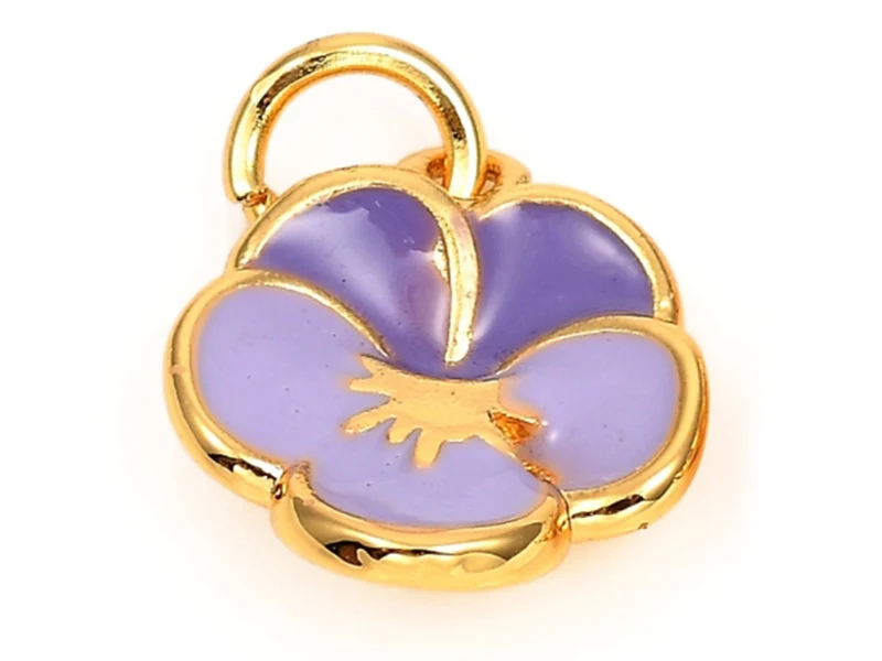 Breloque fleur émaillée lilas en laiton doré à l’or fin