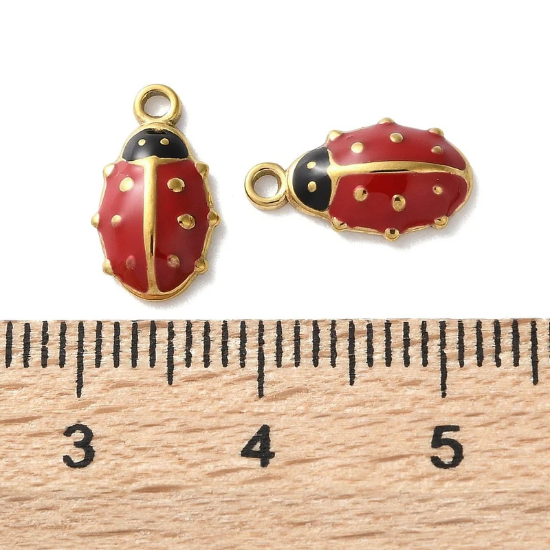 Breloque coccinelle émaillée en acier inoxydable 304 doré à l’or fin