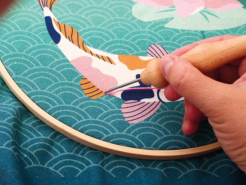 Kit punch needle carpe koi - Graine Creative