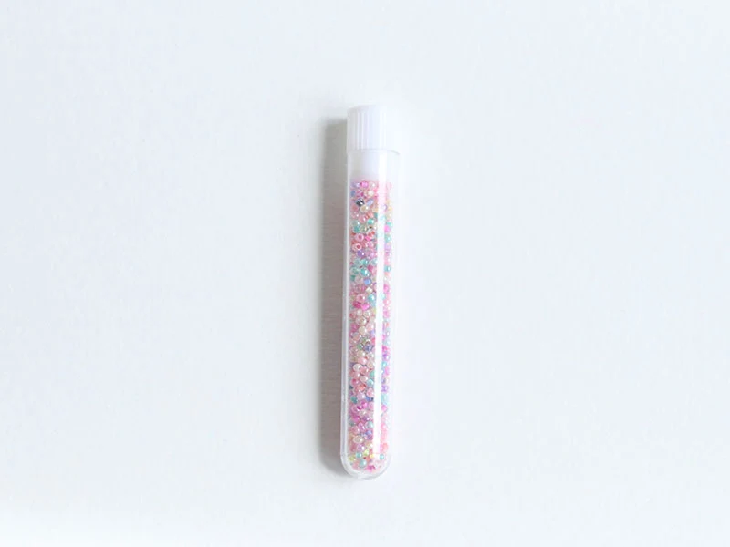 Perles de rocailles transparentes en tube - Mélange arc-en-ciel parme rosé - 2 mm